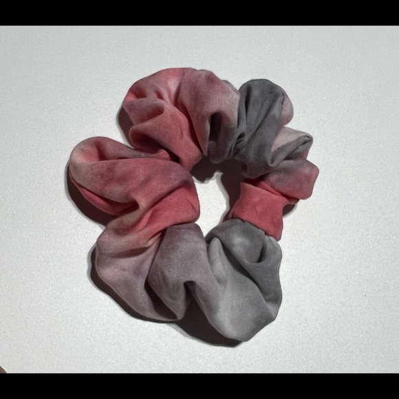 NEW Handmade Scrunchies - Picture 4 of 12